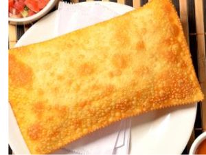 Pastel Frango c/ Queijo