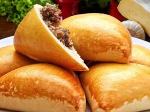 esfiha fechada carne