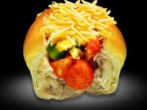 13 - Duas linguiças + frango