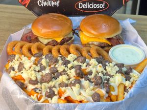 COMBO BIG CORAÇÃO COM REQUEIJÃO CREMOSO