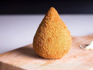 COXINHA FRITA DE FRANCO