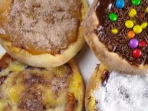 Esfiha de Banana Frita