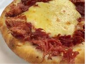 CARNE DO SOL  COM MUSSARELA