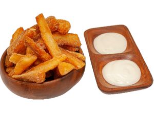 Mandioca Frita (600g) + 3 (Creme de Alho)