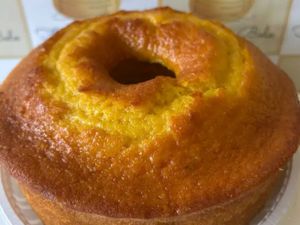 Bolo de abacaxi com laranja