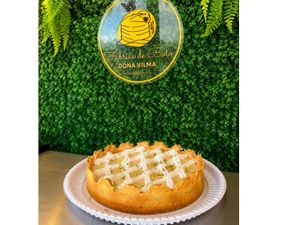 Torta de limão inteira
