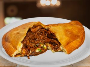 Carne de panela com catupiry - 20 cm