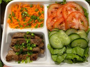 SALADA COM ALCATRA