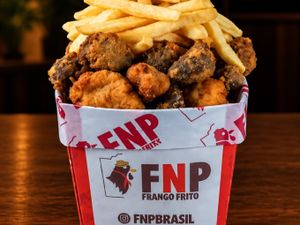 Potchê Misto de Frango e Coração M