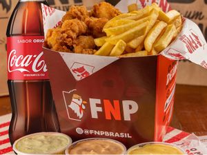 POTCHÊ MISTÃO + REFRIGERANTE 2L