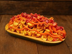 Batata Canoa c/Cheddar e Bacon