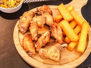 1/2 frango à passarinho e 1/2 Porção Polenta