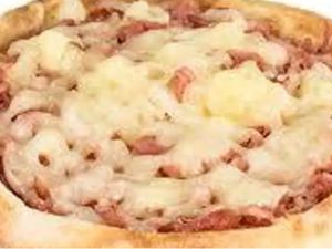 Esfirra de Calabresa com Queijo