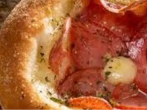 Esfirra de Calabresa Especial