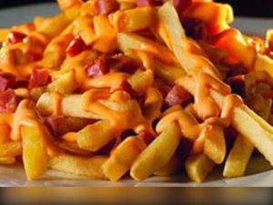 Fritas com Cheddar e Bacon