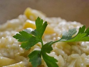 Risoto De Maçã Verde, Nozes E Gorgonzola
