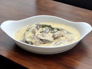 Entrecot ao Molho de Cogumelo Cremoso