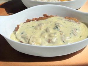 Filé Farcito ao Molho Gorgonzola (Sem acompanhamentos)