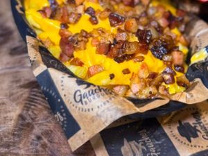 Fritas Cheddar e Bacon Média