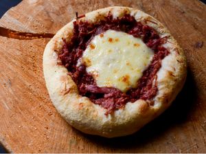 CARNE SECA C/ MUSSARELA