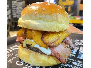 EXCLUSIVE BURGUER