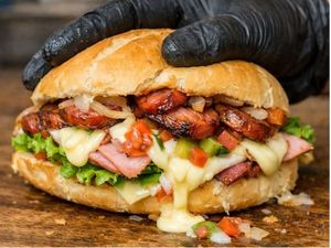 Calabronx - Nosso Lanche no Pão de Sal