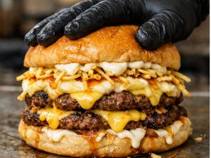 JUJU - Nosso X-Burger