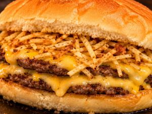 JUJU - Nosso X-Burger