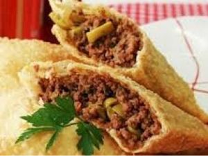 PASTEL DE CARNE