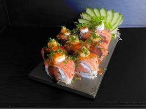 Uramaki Filadélfia Maçaricado