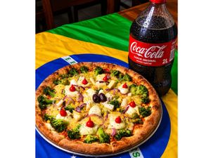 BRAISILEIRINHA + COCA GRATIS