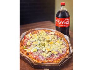 OFERTA PIZZA PORTUGUESA + COCA COLA 2 LTS