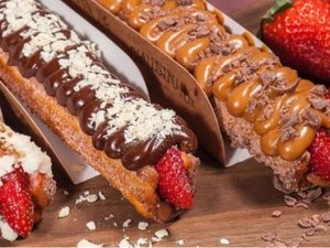 churros com fruta (monte o seu)