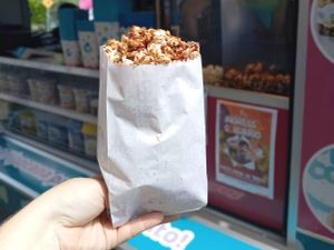 Pipoca Doce no cartucho