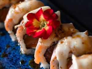 Uramaki com Queijo Brie (10un)