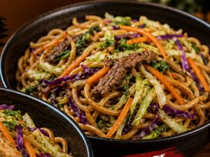 Yakisoba de Carne