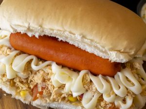 DOG FRANGO COM CATUPIRY