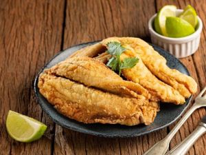 Filé de Merluza Empanado