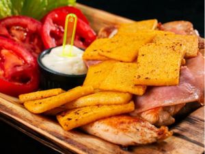 1/2 FRANGO DESOSSADO (P/ até 2 pessoas) - Frango Desossado