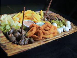 BAITA PICADO (Serve até 3 pessoas)