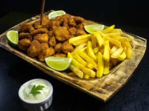 ISCAS DE TILÁPIA À MILANESA