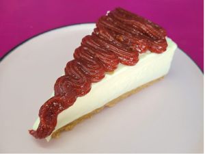 Fatia de Torta Cream Cheese com Goiabada Cascão