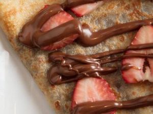 Crepe de Morango com Nutella