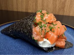 2 TEMAKI  FILA + 1 TEMAKI SKIN (3 TEMAKIS POR $80)