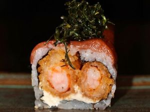 URAMAKI EBI CRISPY - 10 PEÇAS