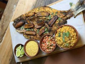TAMBAQUI ASSADO (2 PESSOAS) 800g  a 1,00kg