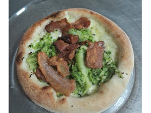 ESF BROCOLIS C/MUSSA E BACON