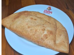 FOGAZZA CALAFRANGO COM MUSSRELA