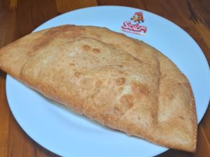 FOGAZZA DE CARNE C/ CATUPIRY