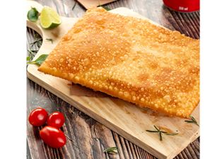 PASTEL  CALABRESA C/ CATUPIRY